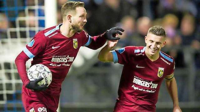 上了彩旗和 上了彩旗和