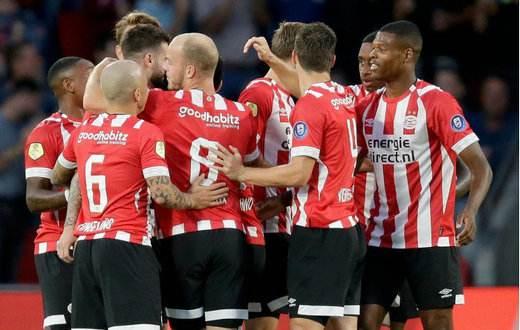 于某个日期 于某个日期