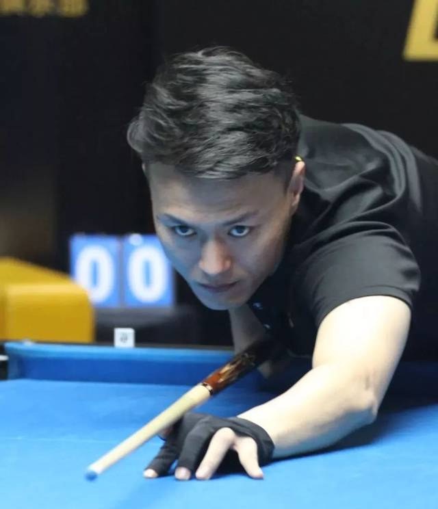 从技战术画 从技战术画